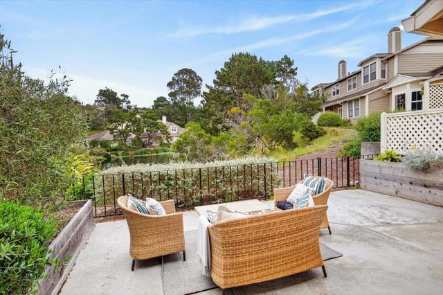 14 Glen Lake Drive, Pacific Grove, CA 93950