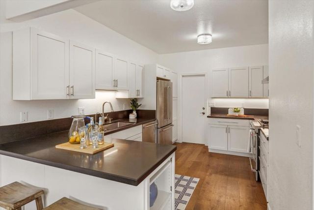 14 Glen Lake Drive, Pacific Grove, CA 93950
