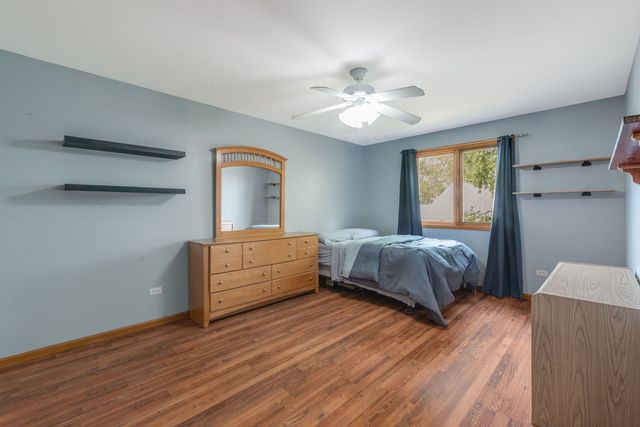 8036 Edgebrook Lane, Tinley Park, IL 60487