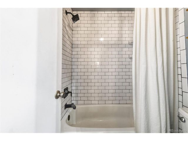 6890 E Mississippi Ave C, Denver, CO 80224