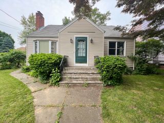 110 Wilkins Avenue, Bridgeport, CT 06606
