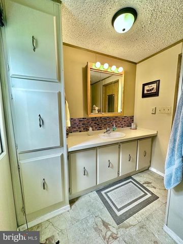 714 GREGWOOD CT., Baltimore, MD 21222