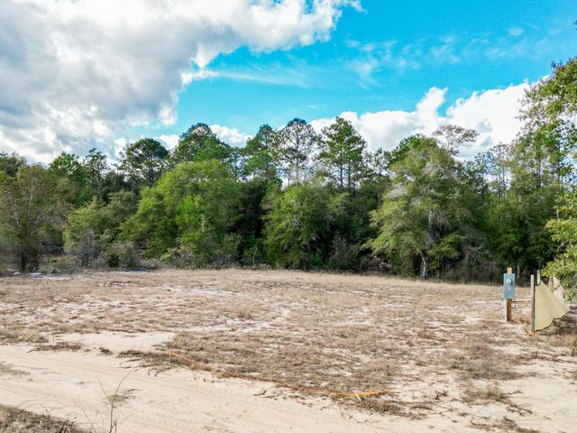 4712 Canary Way, Crestview, FL 32539