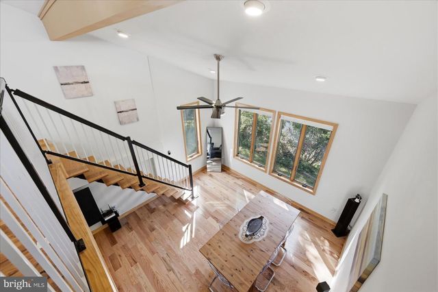 10929 HOWLAND DR, Reston, VA 20191