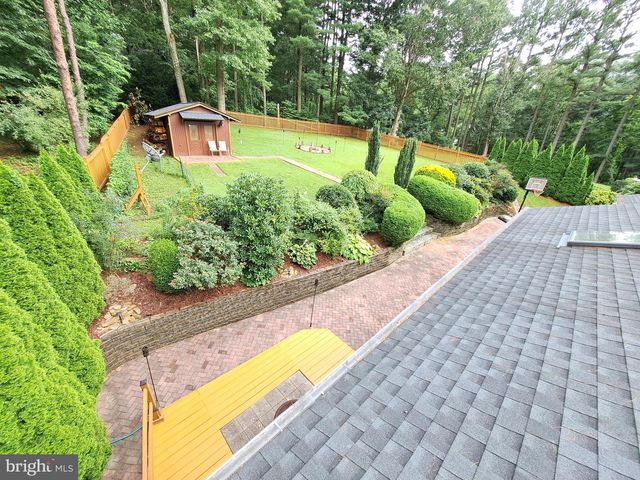 10929 HOWLAND DR, Reston, VA 20191
