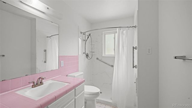2406 N Circle Drive, Colorado Springs, CO 80909