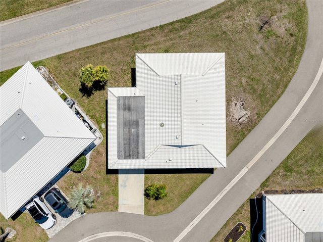 397 CIRCLEWOOD DRIVE Z1, Venice, FL 34293