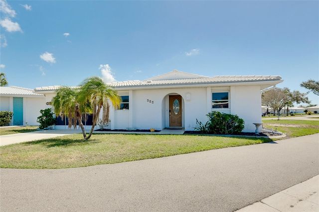 397 CIRCLEWOOD DRIVE Z1, Venice, FL 34293