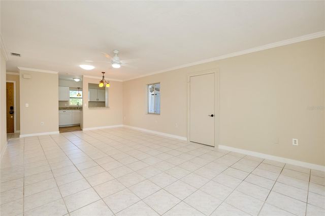 397 CIRCLEWOOD DRIVE Z1, Venice, FL 34293