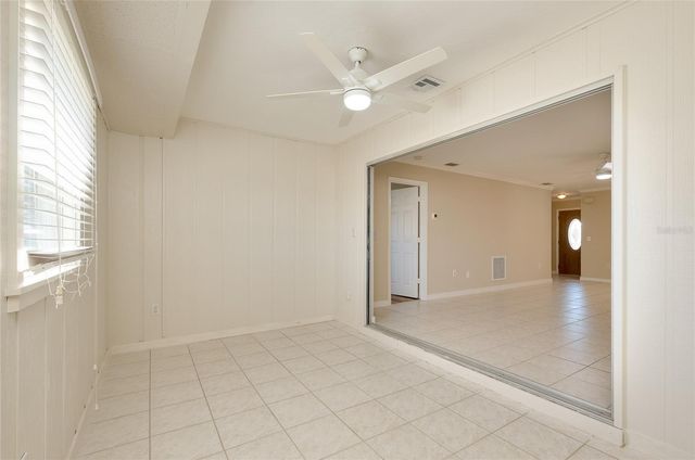 397 CIRCLEWOOD DRIVE Z1, Venice, FL 34293