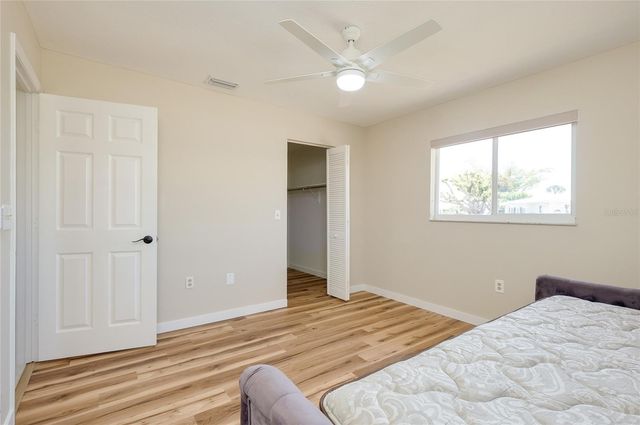 397 CIRCLEWOOD DRIVE Z1, Venice, FL 34293