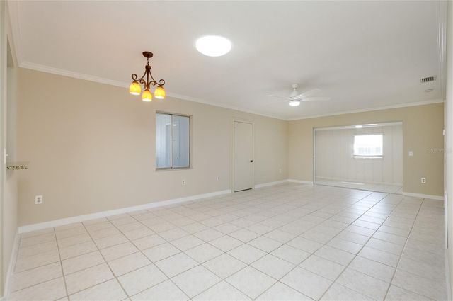 397 CIRCLEWOOD DRIVE Z1, Venice, FL 34293