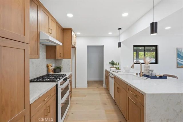 1814 N Studebaker, Long Beach, CA 90815