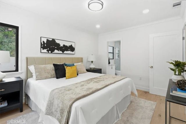 1814 N Studebaker, Long Beach, CA 90815
