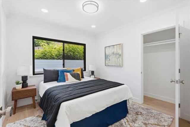 1814 N Studebaker, Long Beach, CA 90815