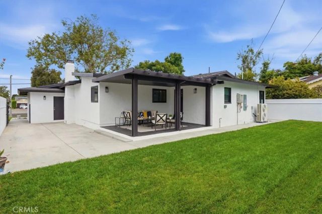 1814 N Studebaker, Long Beach, CA 90815