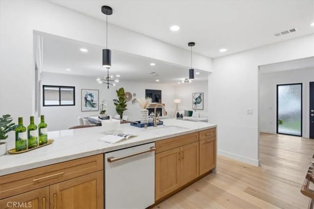 1814 N Studebaker, Long Beach, CA 90815