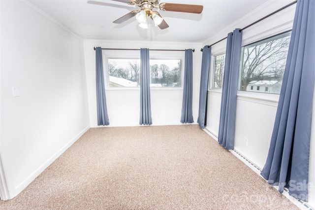 108 Robin Lane, Statesville, NC 28677