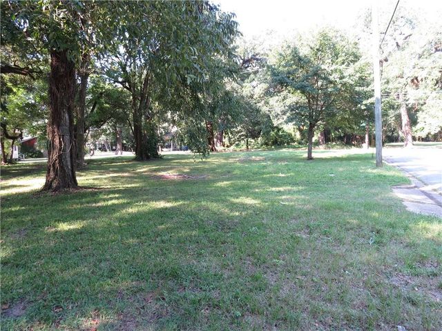 1101 Broad S Street, Mobile, AL 36603