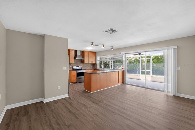 2140 N BAY HILLS BOULEVARD, Safety Harbor, FL 34695
