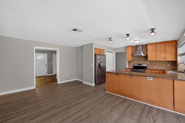 2140 N BAY HILLS BOULEVARD, Safety Harbor, FL 34695