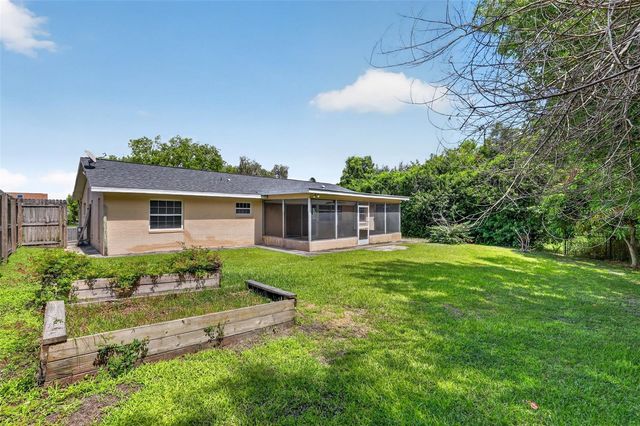 2140 N BAY HILLS BOULEVARD, Safety Harbor, FL 34695