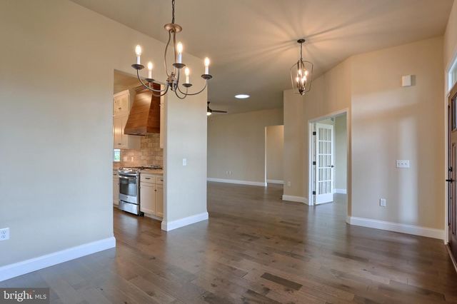 022 ROLLING MEADOW RD, Lebanon, PA 17046