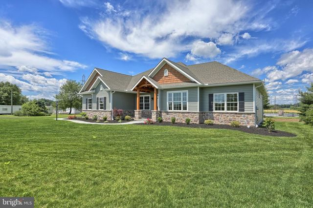 022 ROLLING MEADOW RD, Lebanon, PA 17046