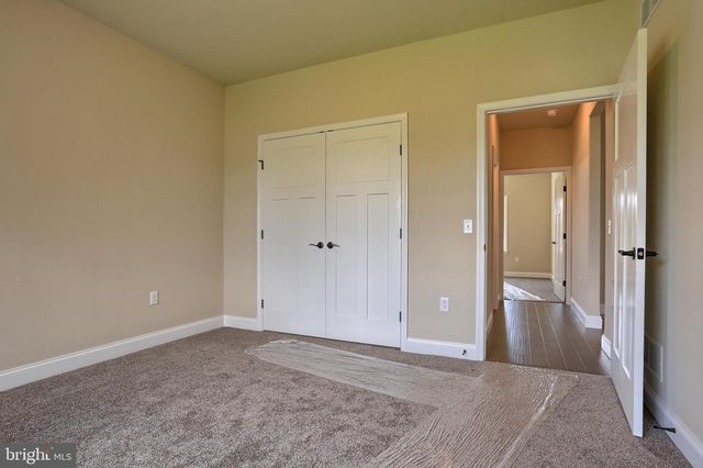 022 ROLLING MEADOW RD, Lebanon, PA 17046