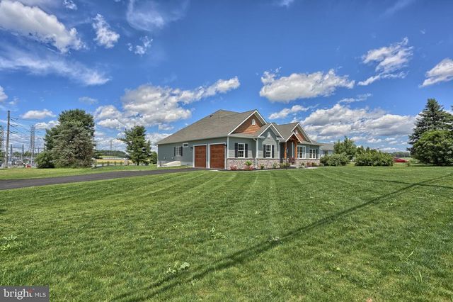 022 ROLLING MEADOW RD, Lebanon, PA 17046