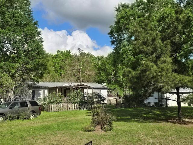 340 County Road 411, Dayton, TX 77535