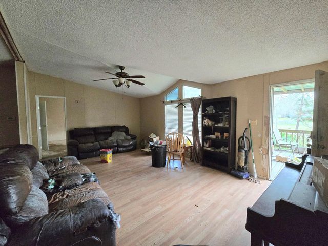 340 County Road 411, Dayton, TX 77535