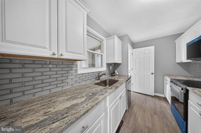 127 HUNN RD, New Castle, DE 19720