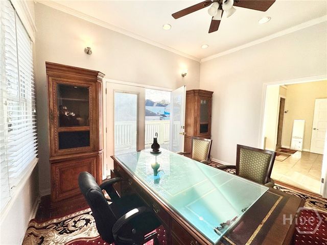 835 E Duffy Street, Savannah, GA 31401