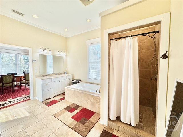 835 E Duffy Street, Savannah, GA 31401