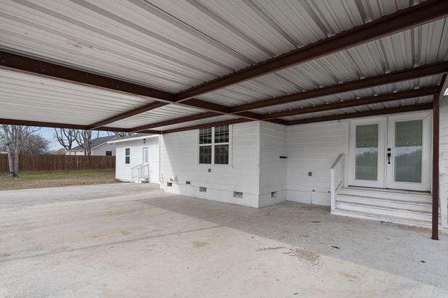 202 Blocker Street, Bridgeport, TX 76426