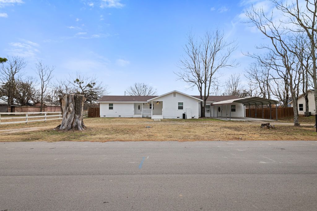 202 Blocker Street, Bridgeport, TX 76426