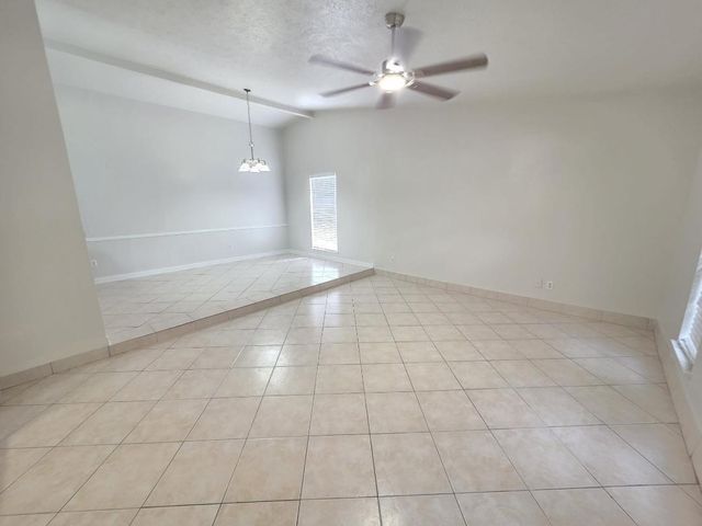 15630 Camino Del Sol Drive, Houston, TX 77083