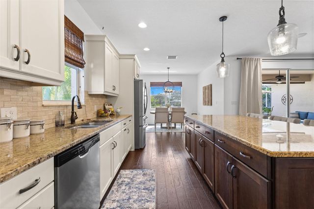 10274 BLOSSOM TRAIL, Seminole, FL 33772