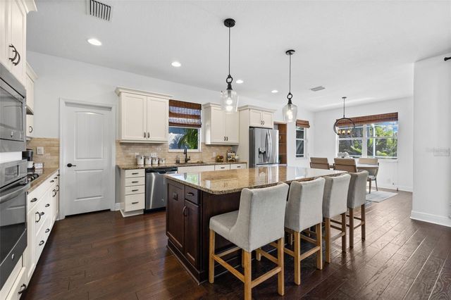 10274 BLOSSOM TRAIL, Seminole, FL 33772