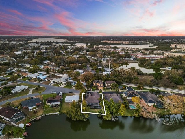 10274 BLOSSOM TRAIL, Seminole, FL 33772