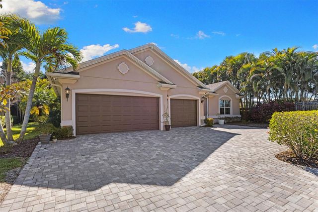 10274 BLOSSOM TRAIL, Seminole, FL 33772