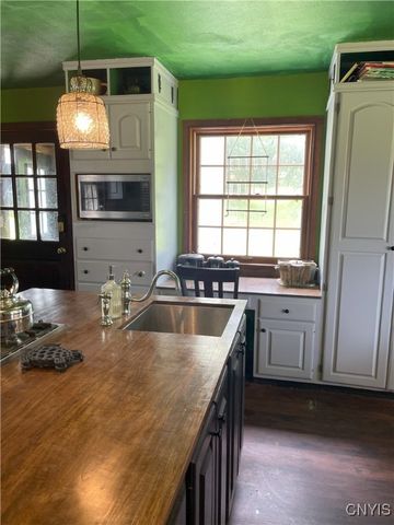 11159 State Route 34, Cato, NY 13033