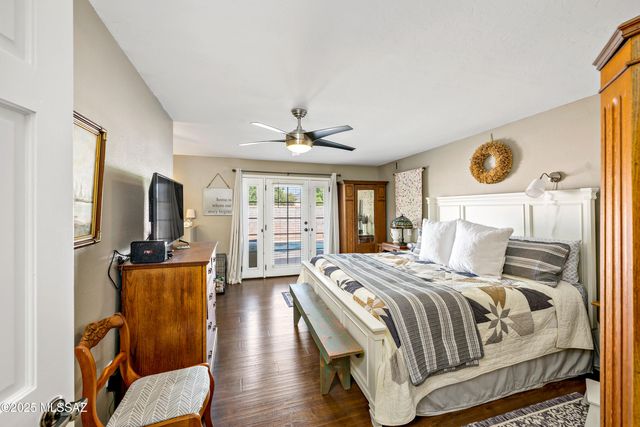 1939 S San Vincent Drive, Green Valley, AZ 85614