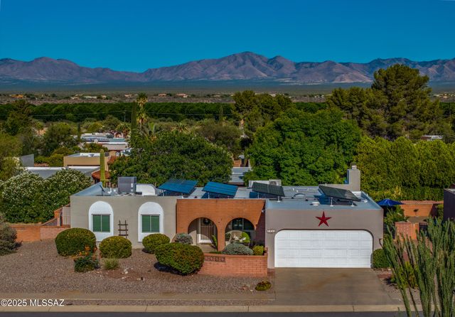 1939 S San Vincent Drive, Green Valley, AZ 85614