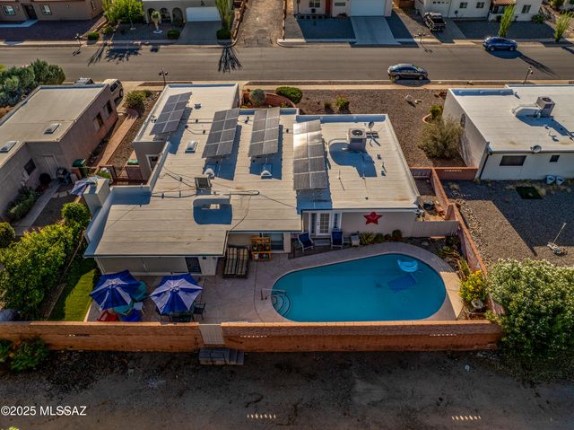 1939 S San Vincent Drive, Green Valley, AZ 85614