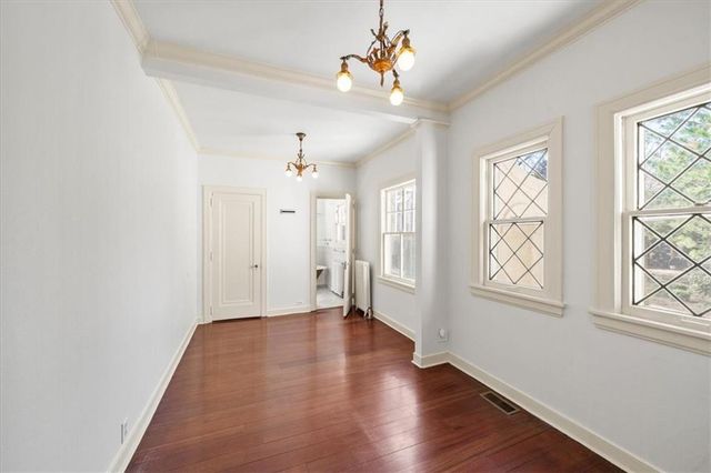 1205 W 60th Terrace, Kansas City, MO 64113