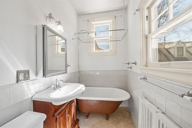 1205 W 60th Terrace, Kansas City, MO 64113