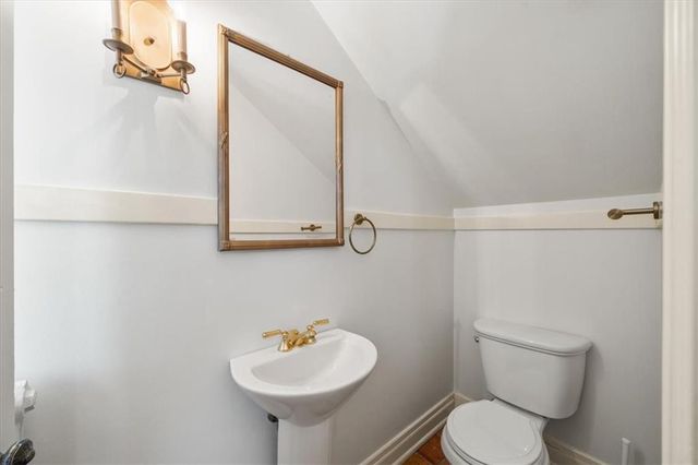 1205 W 60th Terrace, Kansas City, MO 64113