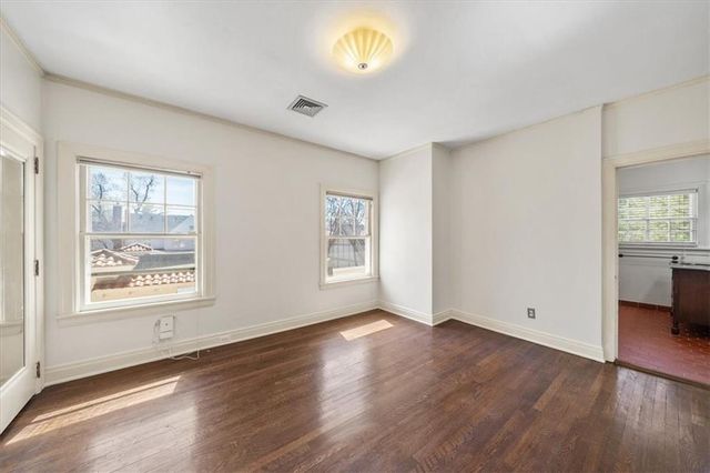 1205 W 60th Terrace, Kansas City, MO 64113